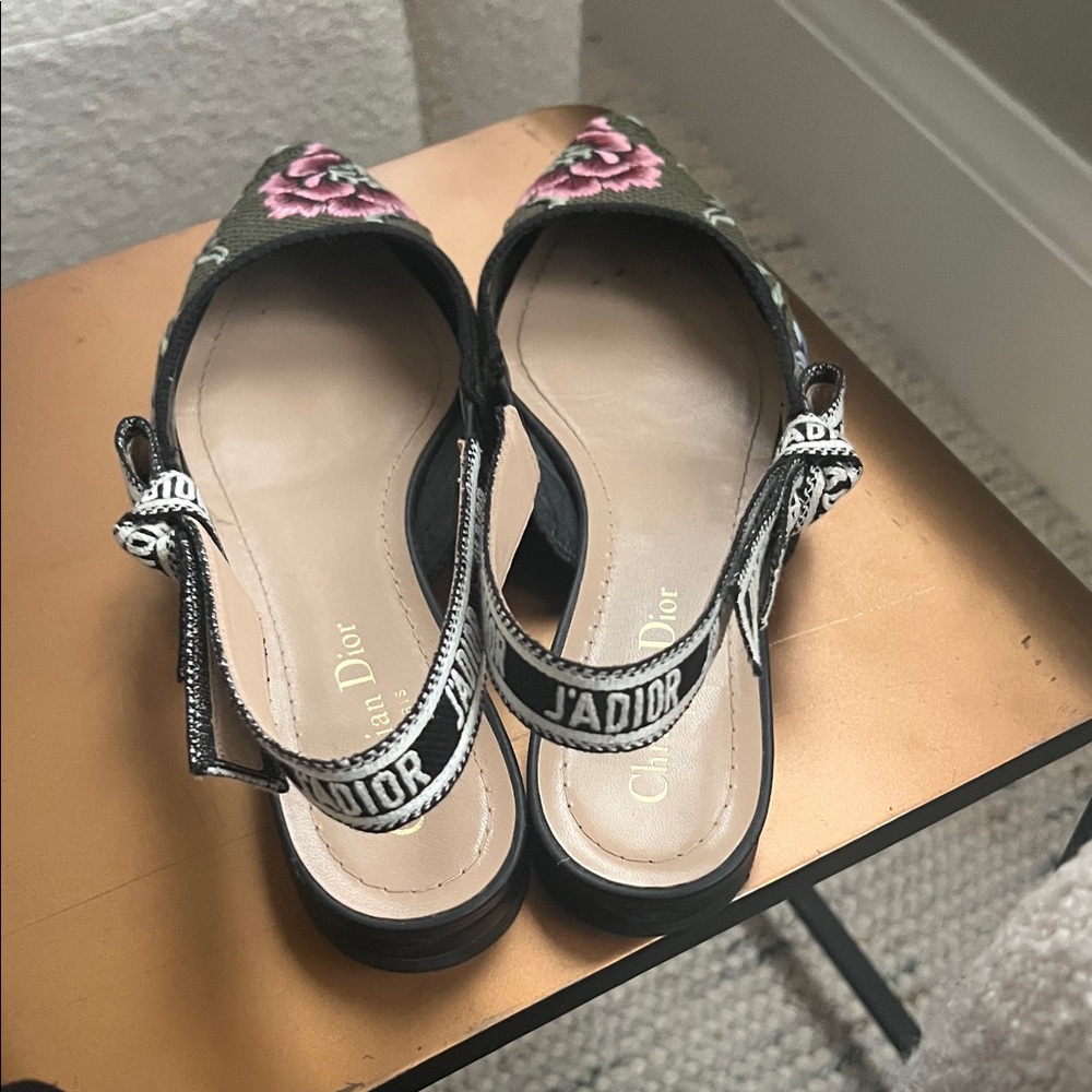 Dior Black Floral Embroidered Slingback Flats - Picture 4 of 6